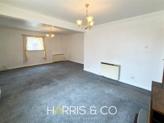 Salisbury Court, Knott End On Sea, Poulton Le Fylde, Lancashire FY6, 2 bed flat to rent, £660 pcm | PrimeLocation