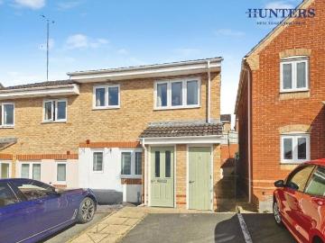 Salisbury Close, Rugeley WS15, 1 bed flat to rent, £745 pcm | PrimeLocation