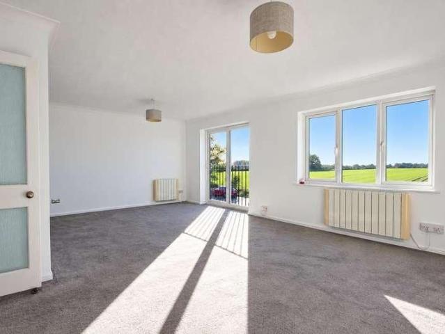 Salisbury House, Goring Street, Goring by sea, Worthing, BN12