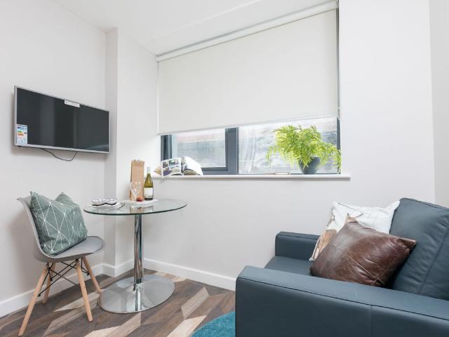 Salisbury House, Granby Row, Manchester M1, 1 bed flat to rent, £1,309 pcm | PrimeLocation