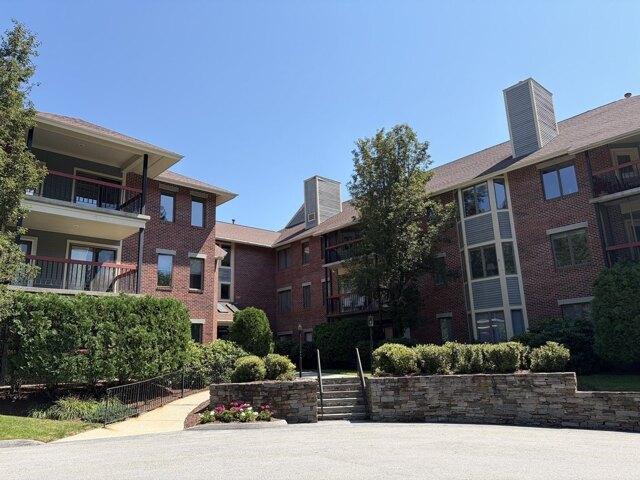 Salisbury St Unit J, Worcester, Condo For Sale