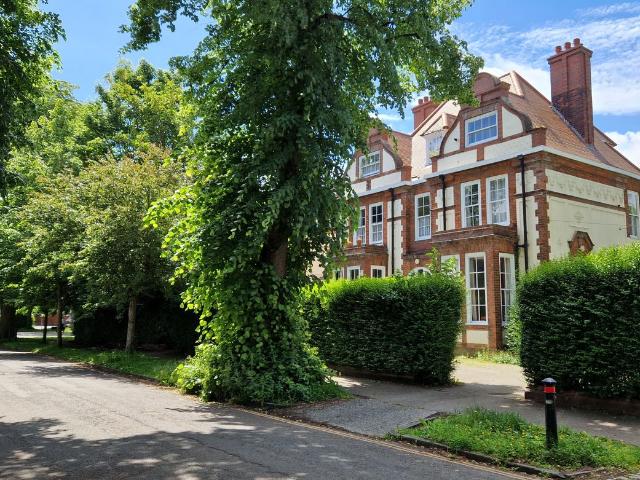 Salisbury Street, Hull HU5, 1 bed flat to rent, £650 pcm | PrimeLocation