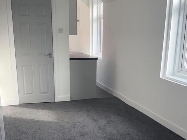 Salisbury Street Room 2, Sunderland SR1, Studio to rent, £450 pcm | PrimeLocation
