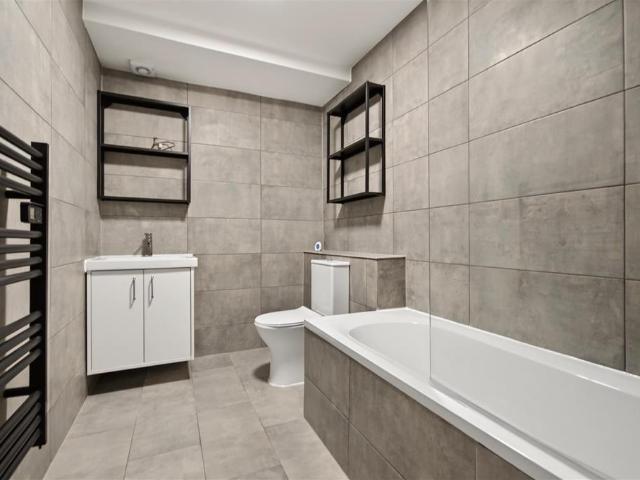 Salisbury Street, Semilong, NN2 2 bed apartment to rent £950 pcm £219 pw