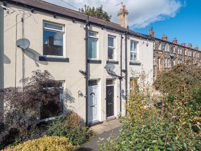 Salisbury Place, Calverley, Pudsey LS28, 2 bed property to rent, £950 pcm | PrimeLocation