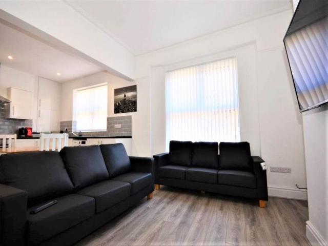 Salisbury Road, Wavertree, Liverpool 5 bed house share to rent £3,033 pcm £700 pw