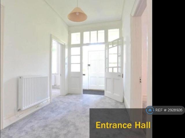 Salisbury Road, Barnet, EN5 2 bed flat to rent £2,145 pcm £495 pw