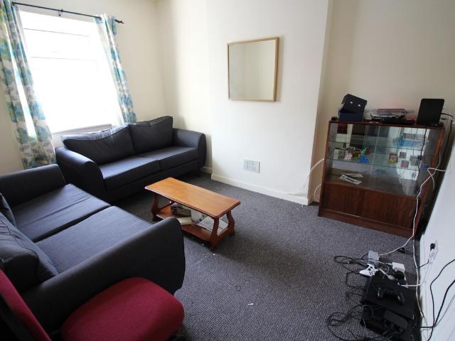Salisbury Road, Cathays CF24, 4 bed flat to rent, £2,080 pcm | PrimeLocation