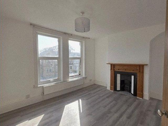 Salisbury Road, Dover CT16, 2 bed flat to rent, £995 pcm | PrimeLocation