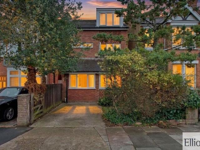 Salisbury Road, Harrow HA1 4 bed detached house to rent £3,100 pcm £715 pw