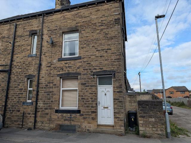 Salisbury Road, Keighley BD22, 2 bed end terrace house to rent, £725 pcm | PrimeLocation