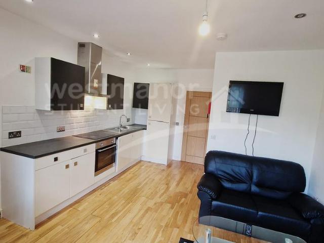Salisbury Road, Leicester LE1 3 bed apartment to rent £1,884 pcm £435 pw