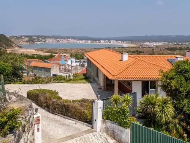 Moradia com vista para o mar | Salir do Porto | Costa de Pra. 0m² Tornada e Salir do Porto