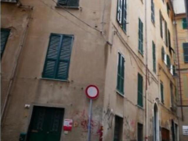 Salita di Santa Maria di Castello 28 quadrilocale 97mq