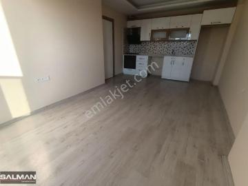 Bayraklı, İzmir ili, Ege Bölgesi - Asansör