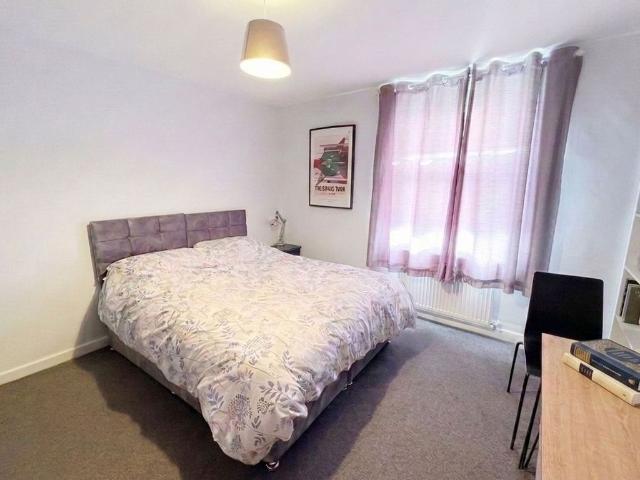 Salmon Parade, Bridgwater TA6, 1 bed semi detached house to rent, £550 pcm | PrimeLocation