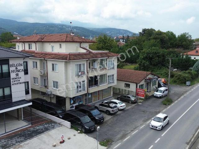 Sapanca Gazipaşada Ana Cadde Üzeri 3+1 Satılık Daire