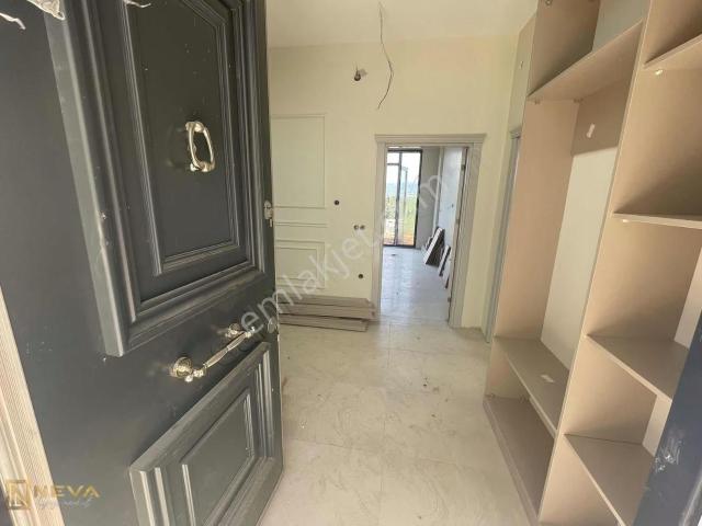 Sapanca Yanık'ta Satılık 4+1 235 M2 Lüx Vilalar