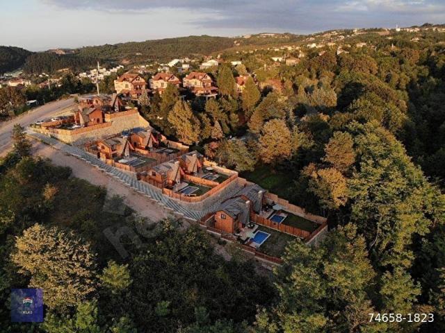 SAPANCADA 2.451 M2 ARSA İLE BİRLİKTE SATILIK BUNGALOV TESİSİ