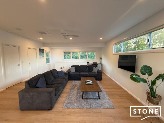 Sapphire Beach, 10A Bare Bluff Close