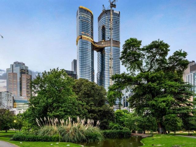 Sapphire by the Gardens Premium One Bedroom Residence with 2 Car Parks