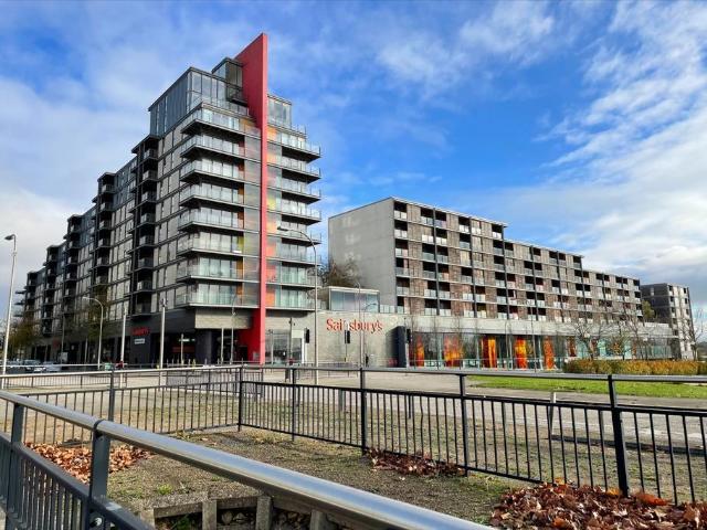 Sapphire House, Vizion 2 bed apartment to rent £1,550 pcm £358 pw