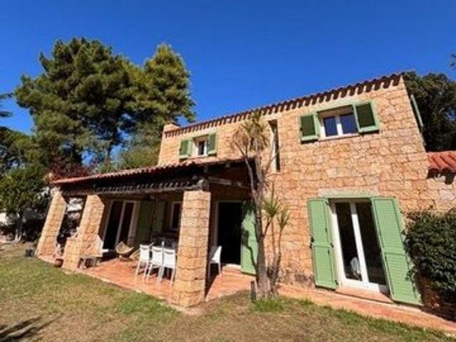 SARTÈNE – AUTHENTIQUE VILLA ESPRIT BERGERIE SUR UN BEAU TERRAIN DE 2360M2 CALME ABSOLU