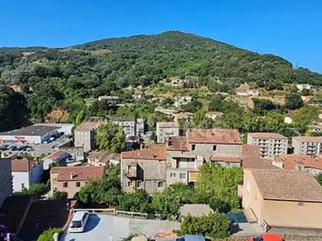 Sartène 20100 Achat / Vente appartement 3 pièces t3 au dernier étage balcon