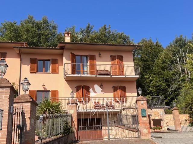 sarteano villa panoramica con piscina 170m² Sarteano