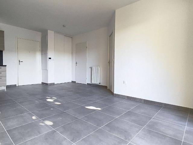 SARTROUVILLE – T2 NEUF AVEC BALCON