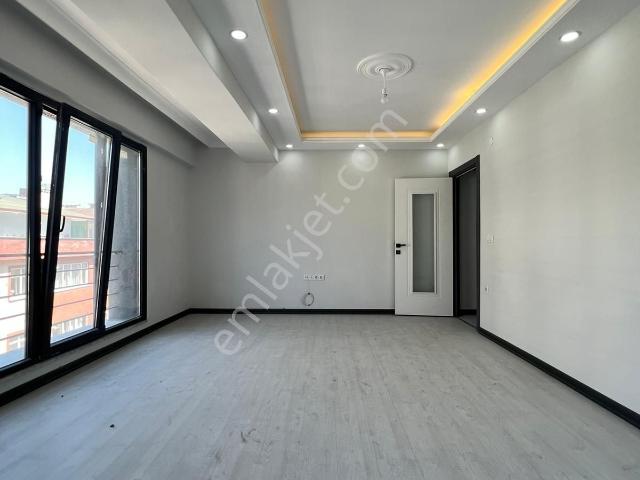 Saruhan'dan 3+1 Kullanışlı Daire