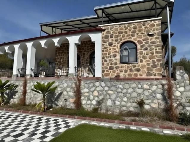 Saruhanlı Kepenekli Mh. Ruhsatlı Taş Villa