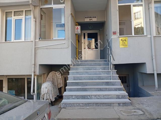 Sarıcapaşa Mah. De Bulgar Konsolosluğu Arkası Kiralık Eşyalı 1+1