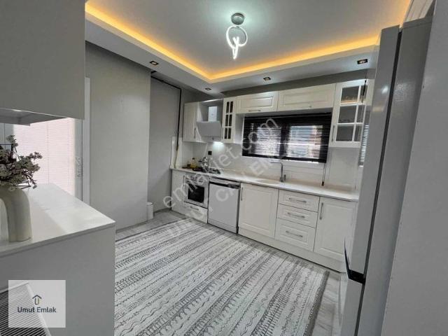 Sarıçam Belediyesinin Yanında Emsallerinden Geniş 3+1 K. Mutfak