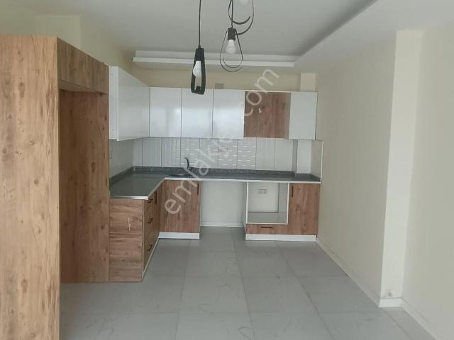 Sarıçam Gültepe De Geniş Ferah Kiralık 2+1 Daire