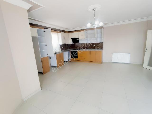 Sarıçam Emlak'tan Beyceli'de Kiralık Kombili 3+1 Müstakil Ev!