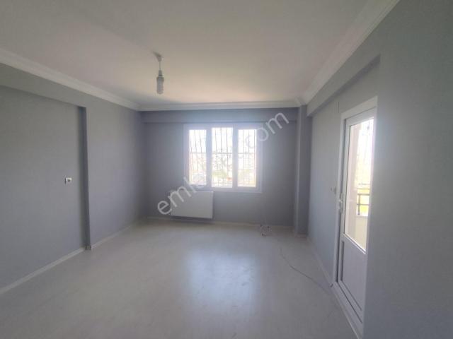 Sarıçam Emlak'tan Kozanyolu'nda Kiralık 3+1 Kombili Daire!