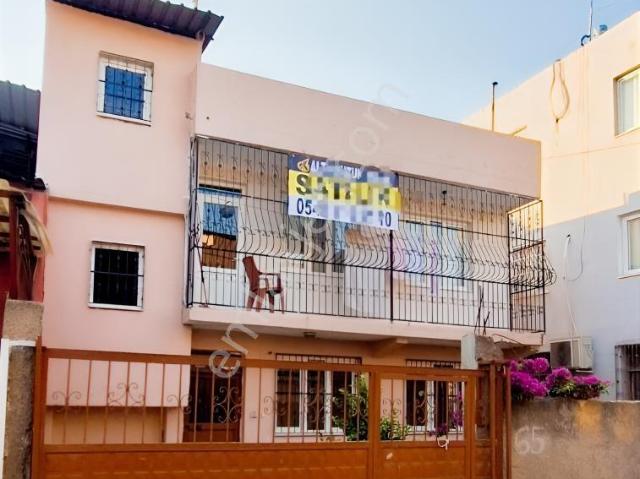 Sarıçam Emlaktan İki Katlı Uygun 3+1 Müstakil 209 M² Arsalı Ev
