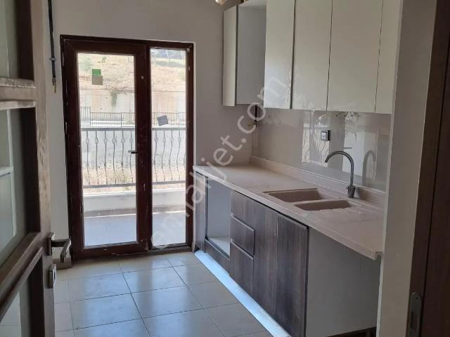 Sarıçam İstiklal Mahallesi 3+1 Kiralık Daire