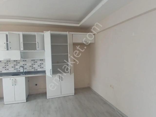Sarıçam Orhangazi Mahallesi'nde Cemil Meriç Lise Yanında Ferah 3+1 Kiralık Daire