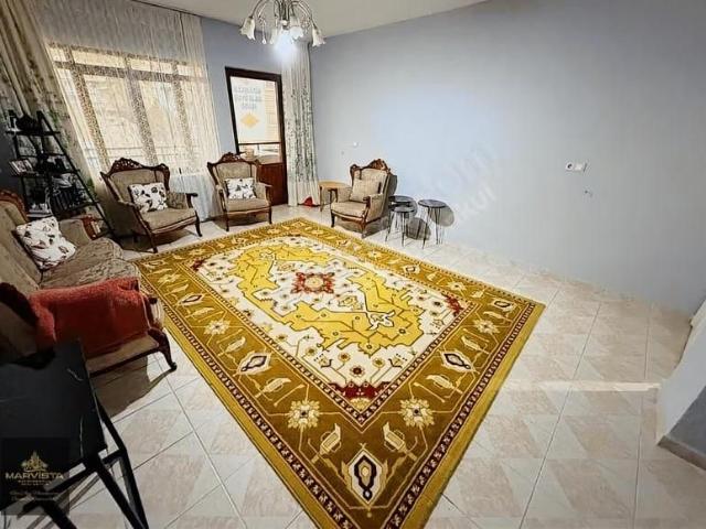 Sarıana Mahallesinde Geniş 2+1 Kapalı Mutfaklı 1.kat Düz Daire