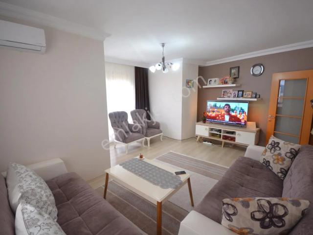 Sarıgazi Merkezde 180m2 Çift Banyo Çift Mutfaklı 3+1 Dubleks