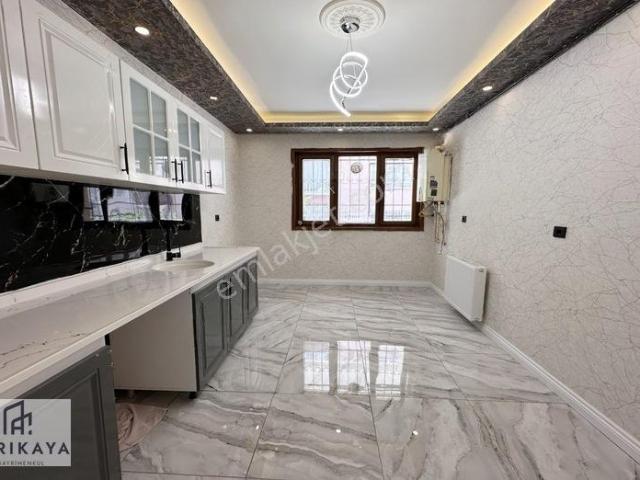 Sarıkaya' Dan Kalbur Caddesi' Nde Kilerli Ultra Lüx Yapıda 3+1