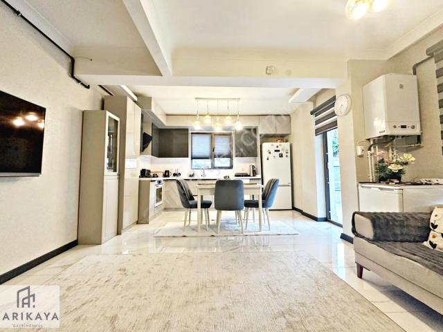 Sarıkaya' Dan Hastaneler Bölgesinde Yeni Binada 150 M² 2 Banyolu