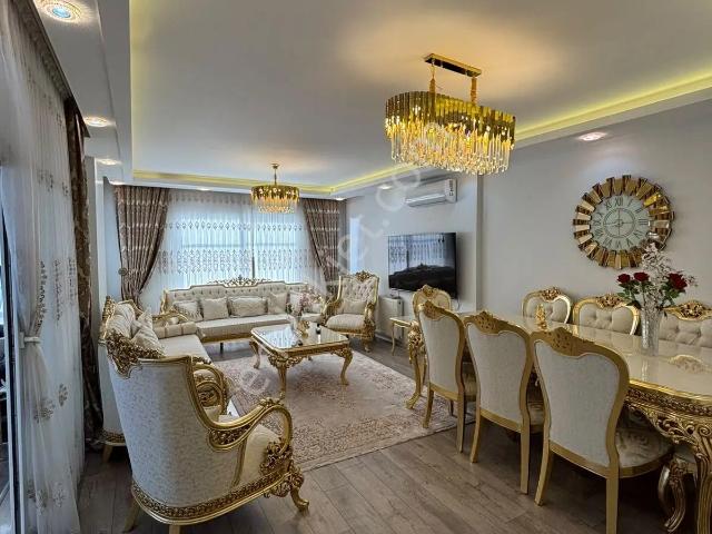 Sarıkent 3 Sitesi’nde 3+1 | 180 M² | 10. Kat | Açık kapalı Otopark | Güvenlikli