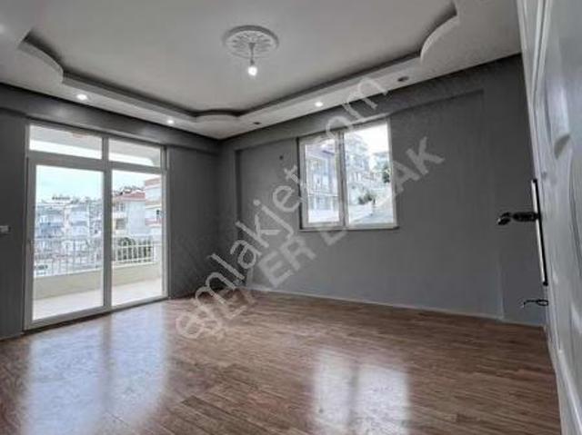 Sarılar Mah Ece Düğün Salonu Arkası Satılık 3+1 Ara Kat Daire