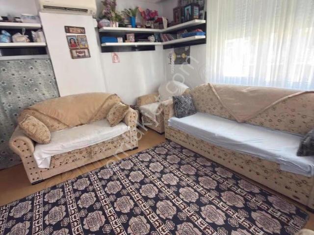 Sarılar Merkezi Satılık 2+1 Arakat Daire