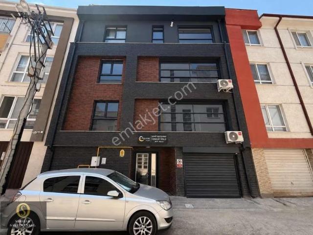 Sarılar Gayrimenkulden 3+1 110 M² Yerden Isıtmalı Asansörlü