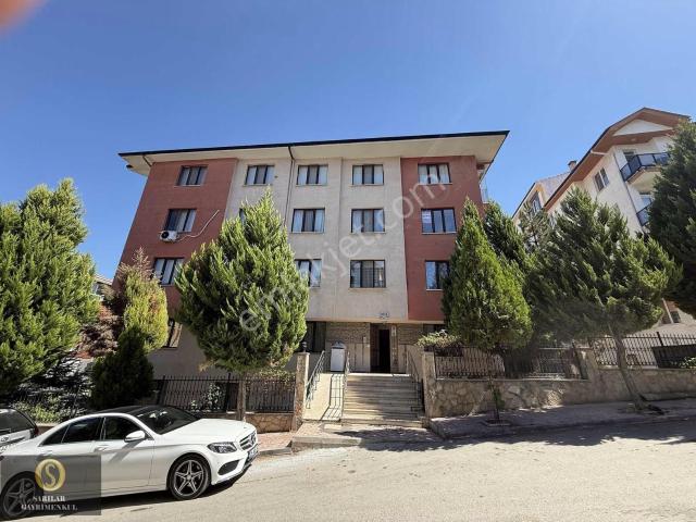 Sarılar Gm'den Fırsat Satılık 2+1 Arakat Kombili Asansörlü Daire