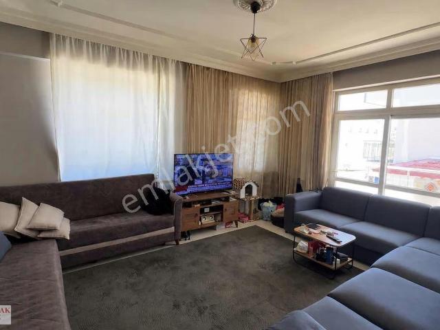 Sarılar Satılık 3+1 Geniş Daire